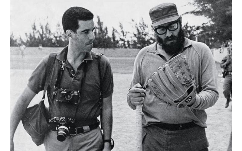 لاک‌وود و کاسترو در زمین بیسبال، 1964
